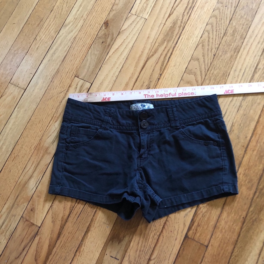 Black shorts SZ 13 - Picture 3 of 4